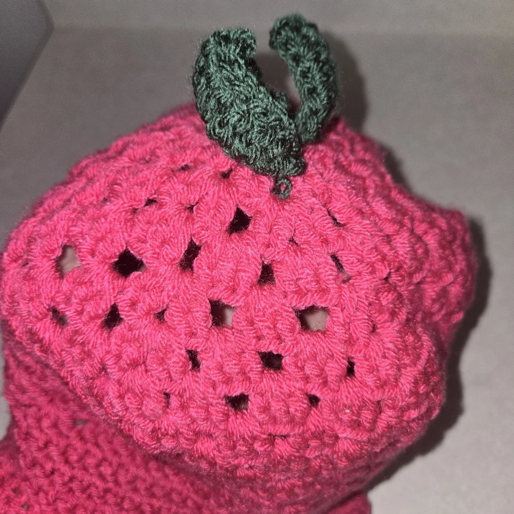 Girl's Raspberry Crochet Bucket Hat - Picture 5 of 15